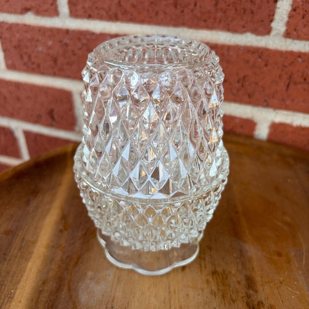 VTG Indiana Glass Company Diamond Point Fairy Light Lamp‎